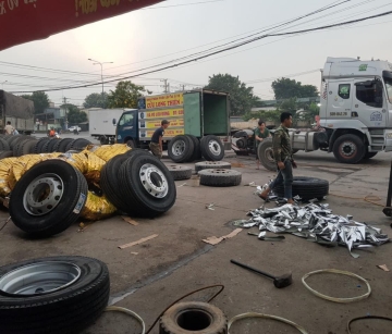 THAY LỐP XE Ô TÔ CÓ LÂU KHÔNG? THỜI GIAN BAO LÂU? QUY TRÌNH THAY LỐP CHI TIẾT TỪ A–Z