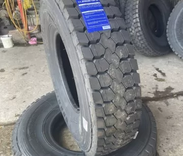 DỊCH VỤ VÁ VỎ XE Ô TÔ LƯU ĐỘNG NHANH NHẤT BÌNH DƯƠNG – CÓ MẶT CHỈ 20–30 PHÚT | UY TÍN – GIÁ TỐT