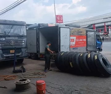 🚛 LỐP XE BÌNH DƯƠNG – DỊCH VỤ VÁ VỎ LƯU ĐỘNG / RÁP LỐP XE LƯU ĐỘNG